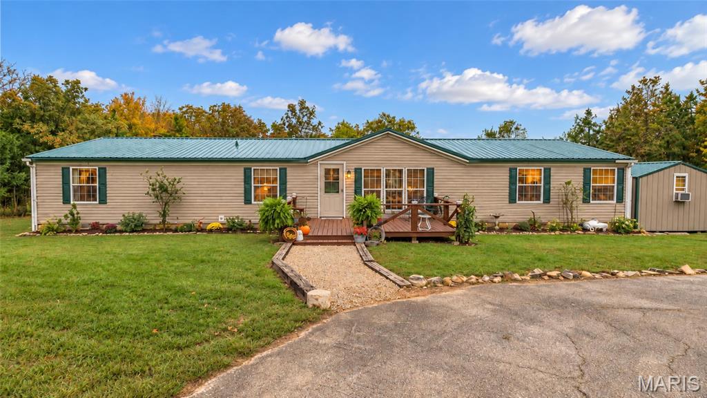 11850 County Road 5300 Property Photo 1