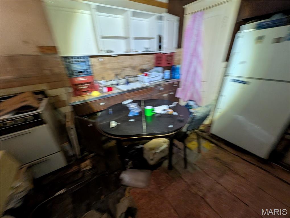 5452 W Florissant Avenue Property Photo 13