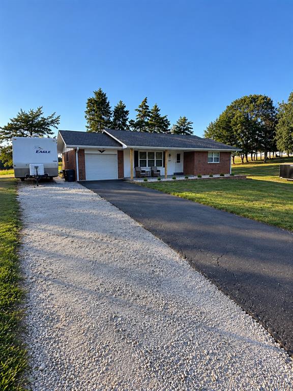 6847 Circle Drive Property Photo 4