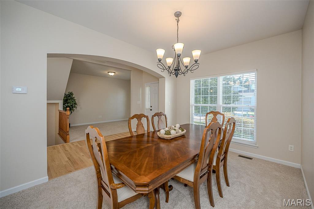 1048 Pierpoint Lane Property Photo 8
