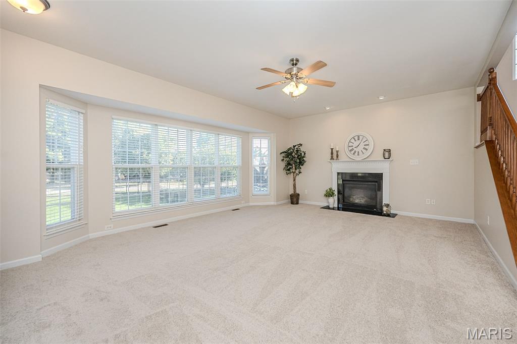 1048 Pierpoint Lane Property Photo 11