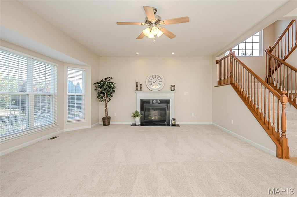 1048 Pierpoint Lane Property Photo 12