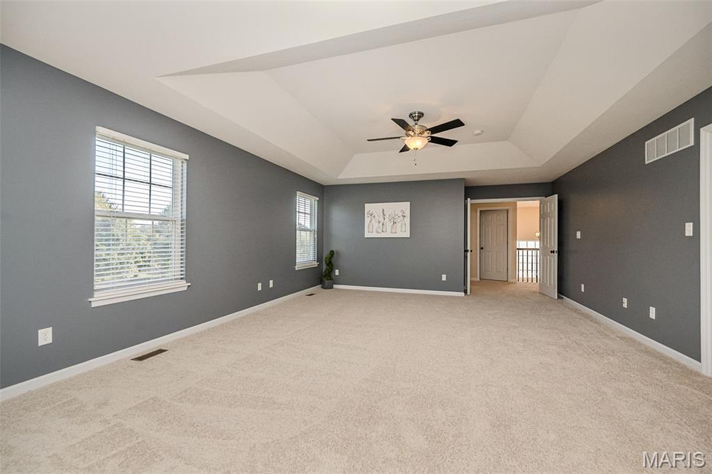 1048 Pierpoint Lane Property Photo 33