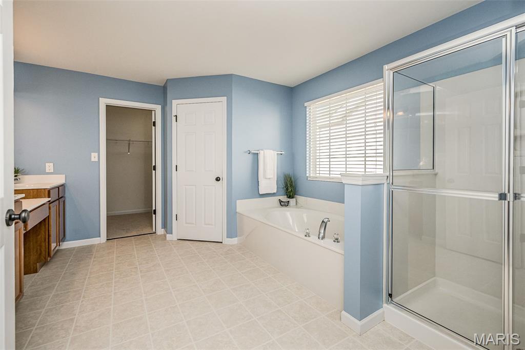 1048 Pierpoint Lane Property Photo 35