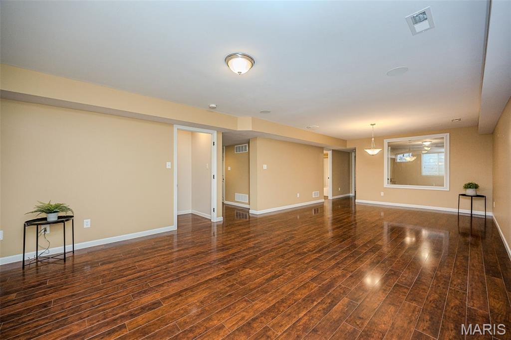 1048 Pierpoint Lane Property Photo 50