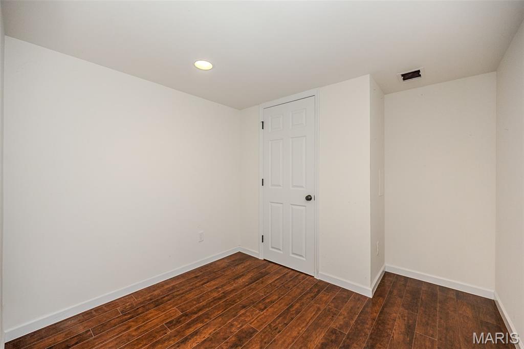 1048 Pierpoint Lane Property Photo 59