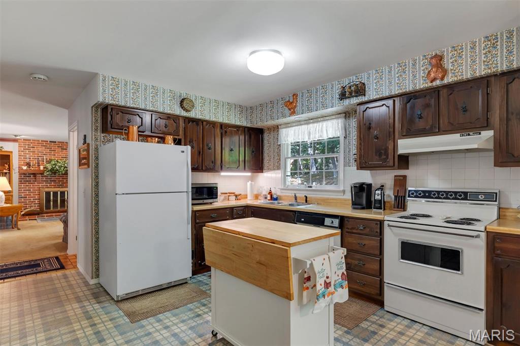 29 Rockwood Forest Valley Property Photo 34
