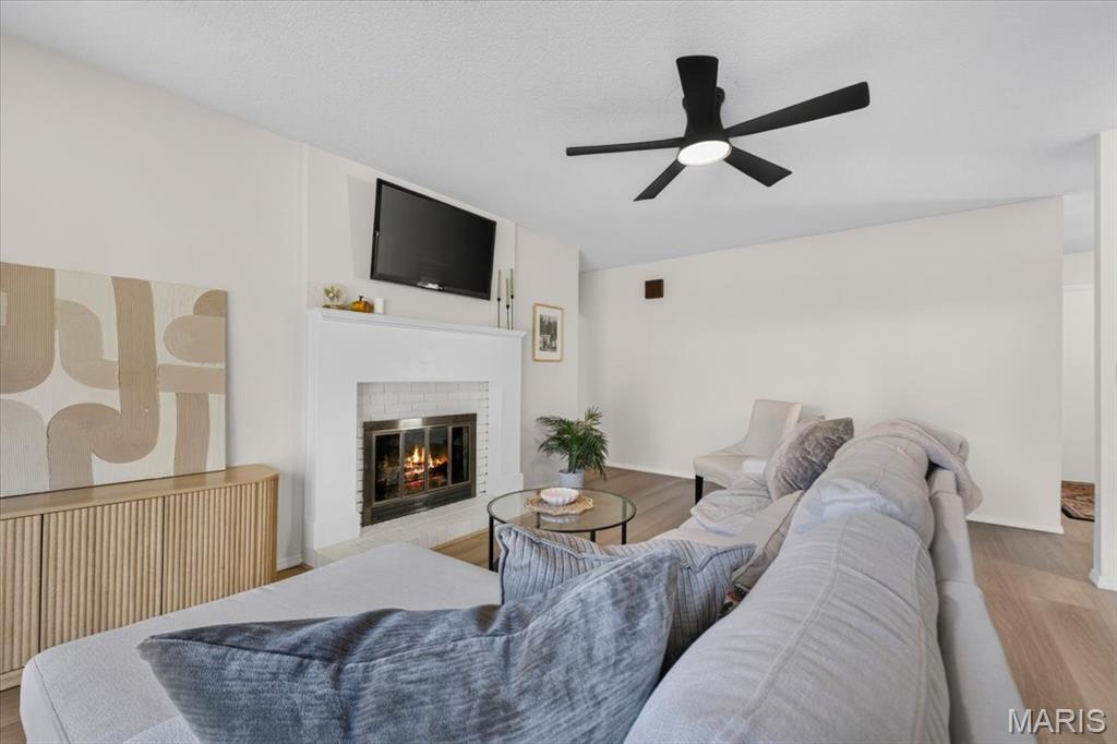 12839 Hasbrook Drive Property Photo 14