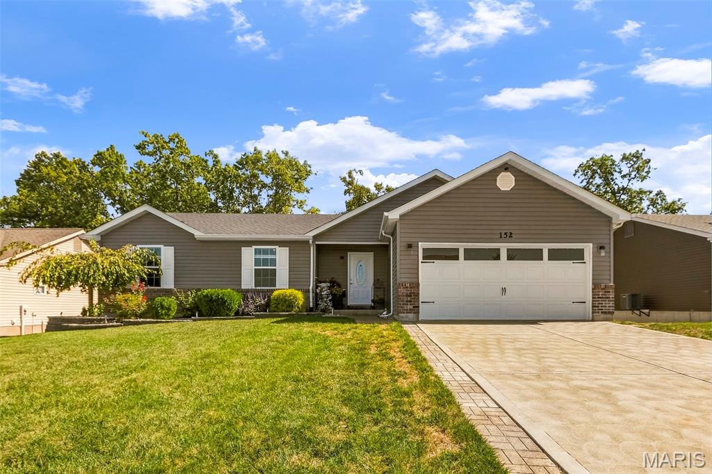 152 Lake Tucci Circle Property Photo 2