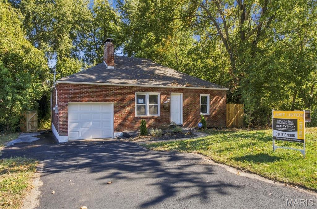 9920 Diamond Drive Property Photo 2