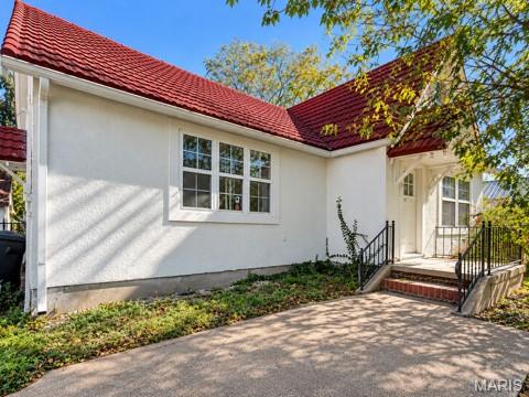 106 E Jefferson Avenue Property Photo 1