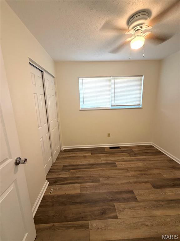555 Versailles Drive Property Photo 7