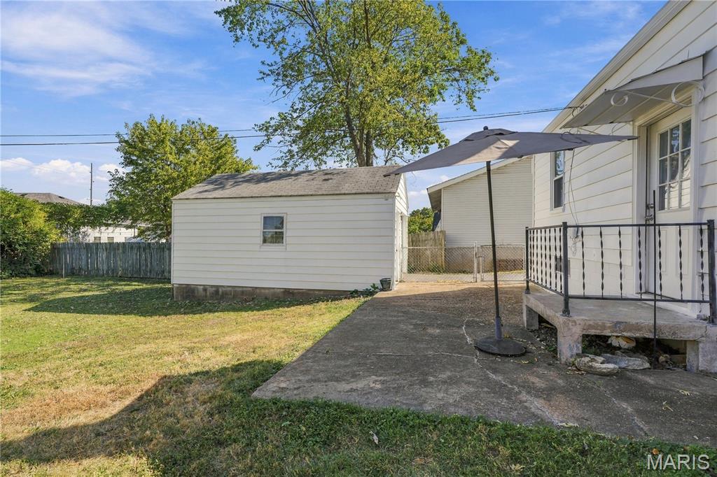 9407 Echo Lane Property Photo 18