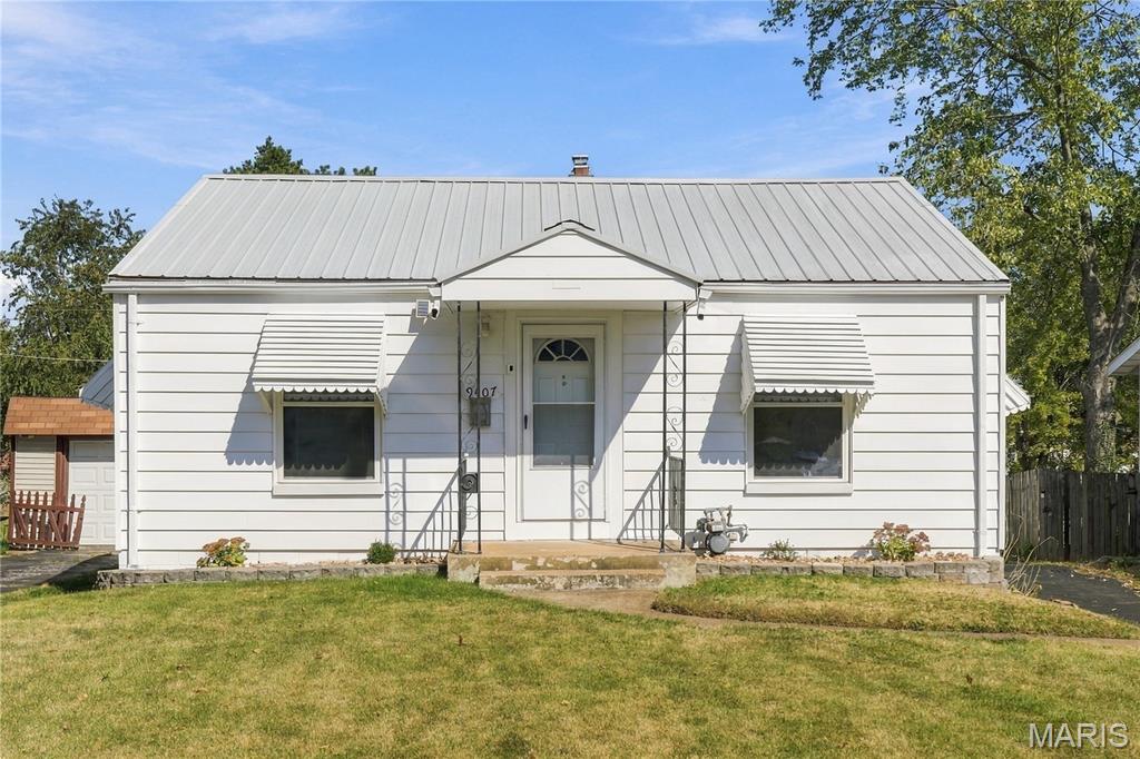 9407 Echo Lane Property Photo 22
