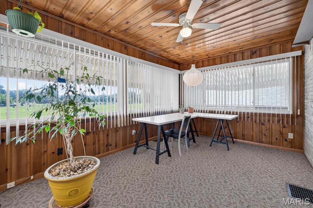 5348 Sunshine Drive Property Photo 13