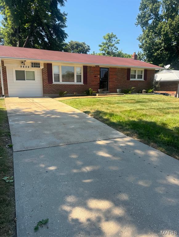 9609 Weyburn Drive Property Photo 1