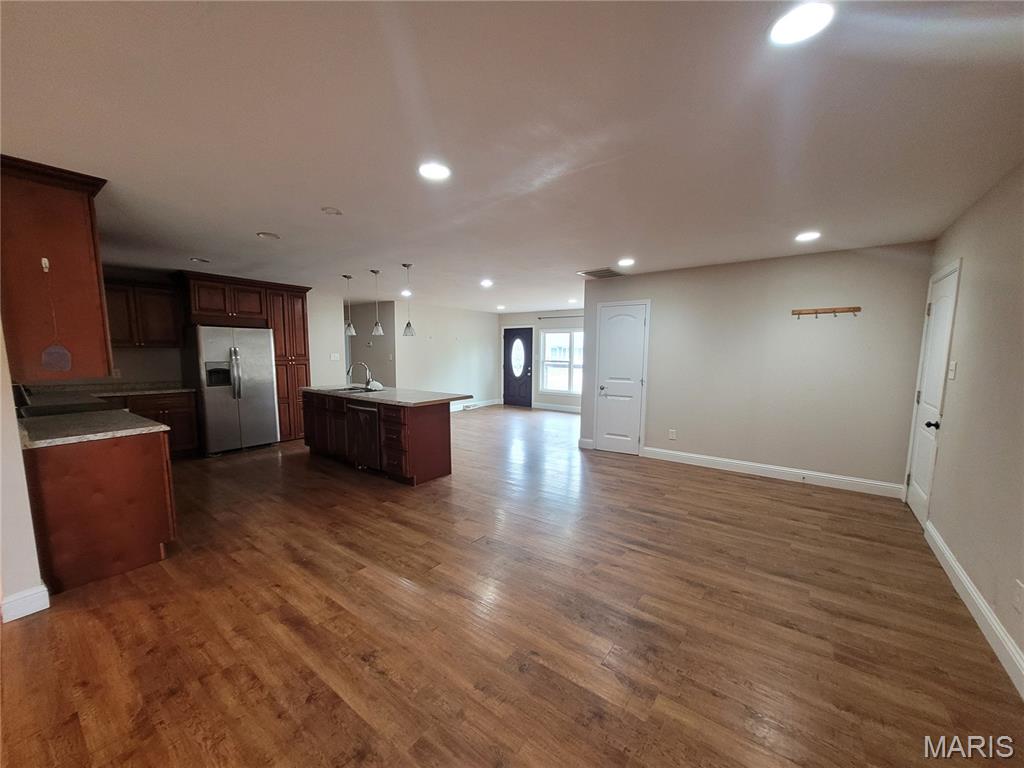 204 Easy Street Property Photo 6