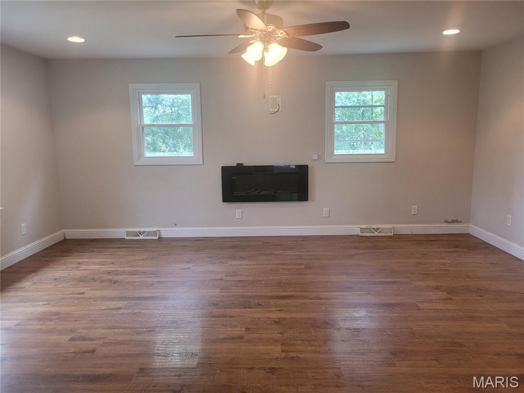 204 Easy Street Property Photo 14