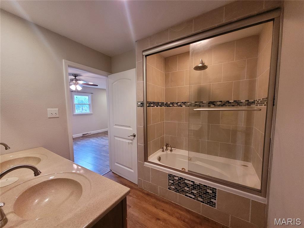 204 Easy Street Property Photo 24