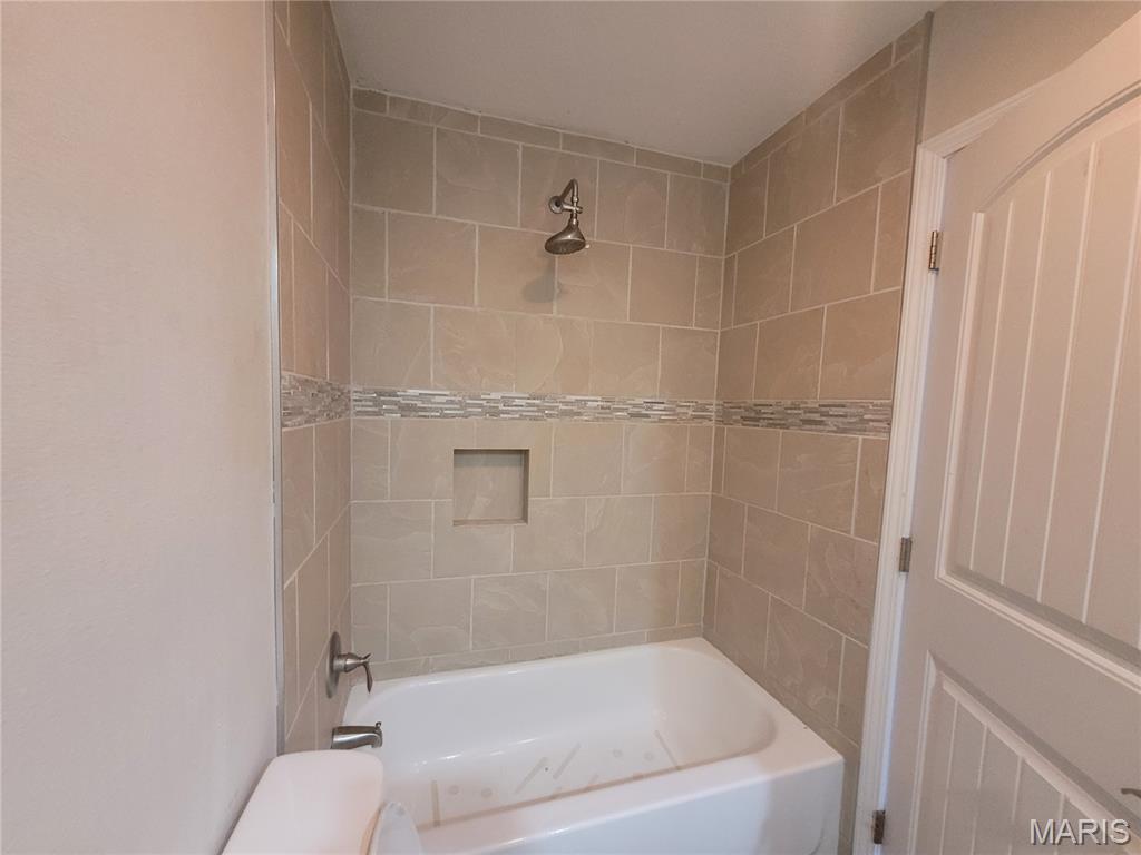 204 Easy Street Property Photo 36