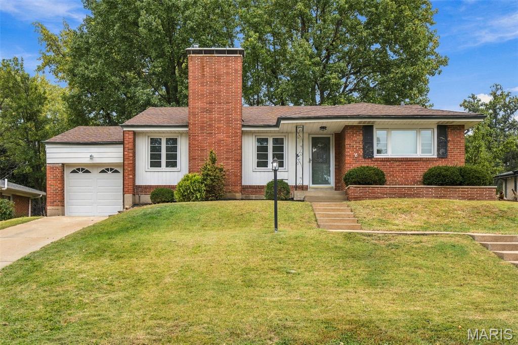 11 Pinewood Drive Property Photo 1