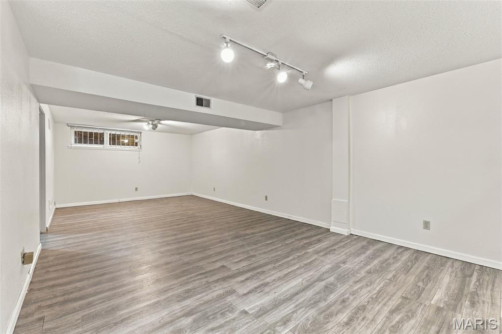 10332 Corbeil Drive Property Photo 22