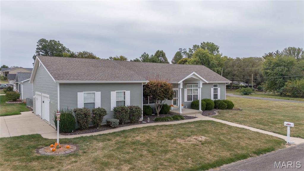 120 N Rock Island Avenue Property Photo 1