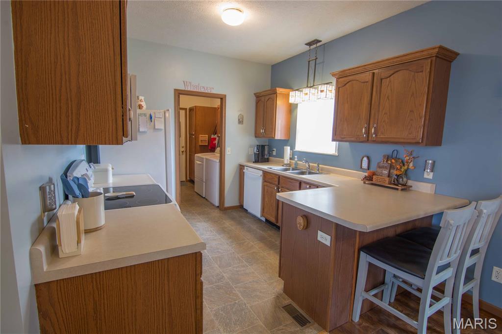 120 N Rock Island Avenue Property Photo 6