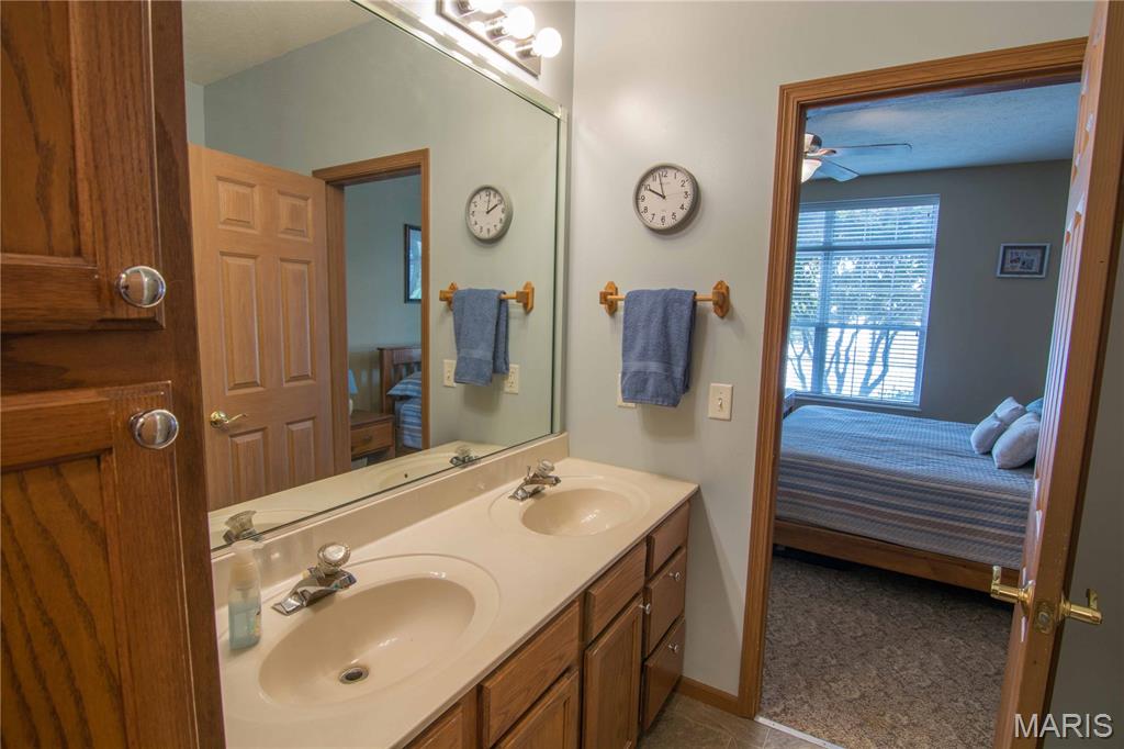 120 N Rock Island Avenue Property Photo 8