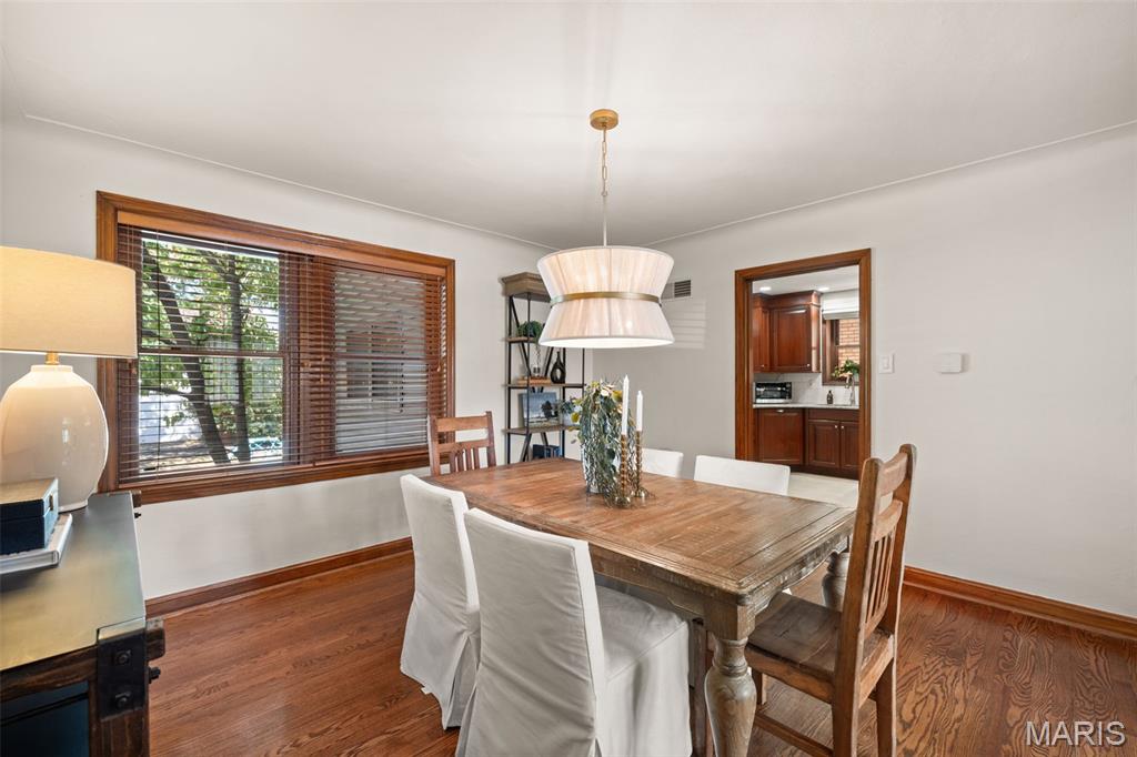 6349 Murdoch Avenue Property Photo 14