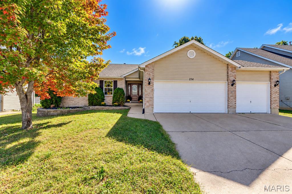 234 Romaine Spring View Property Photo 1