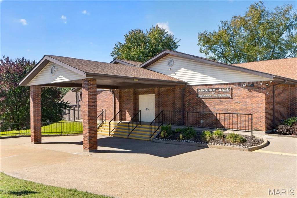 5815 Pennsylvania Avenue R Property Photo 1