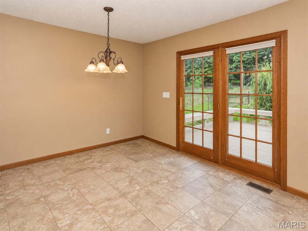 212 Keeneland Court Property Photo 14