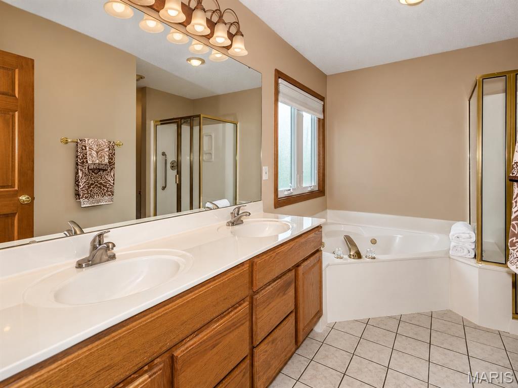 212 Keeneland Court Property Photo 19