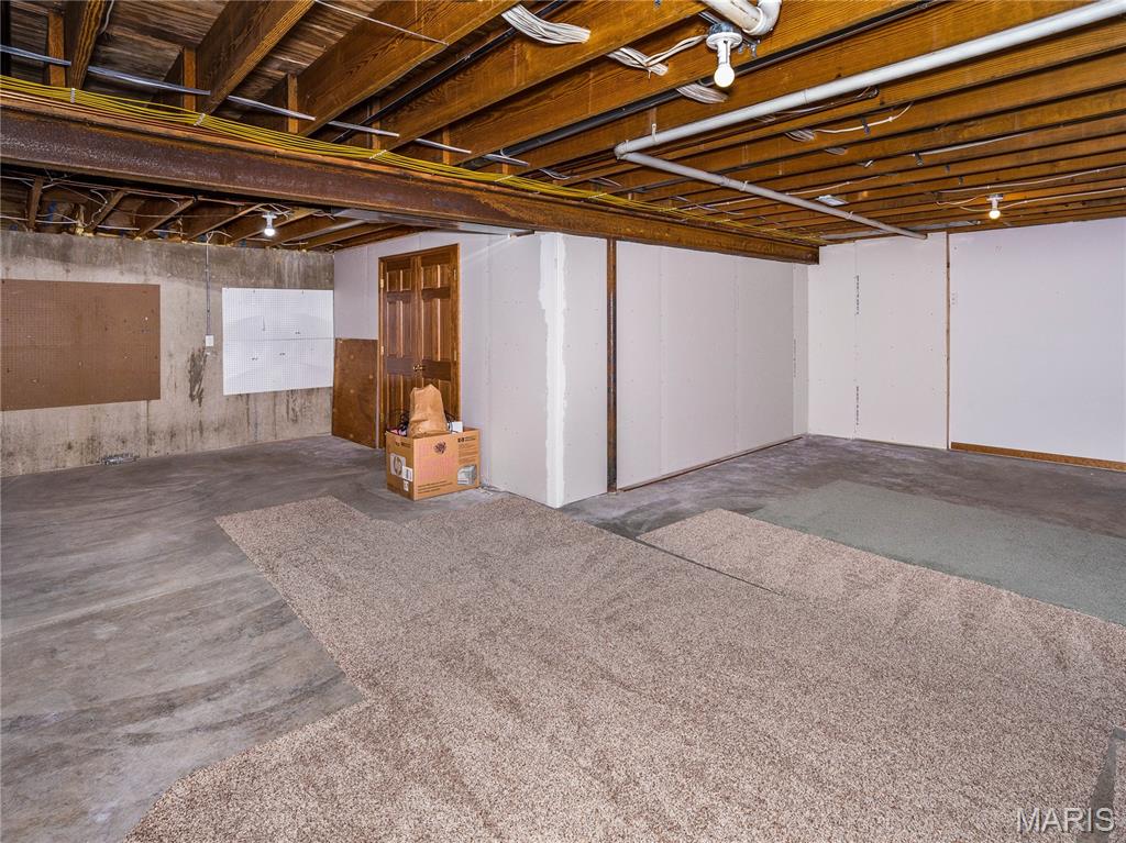 212 Keeneland Court Property Photo 41