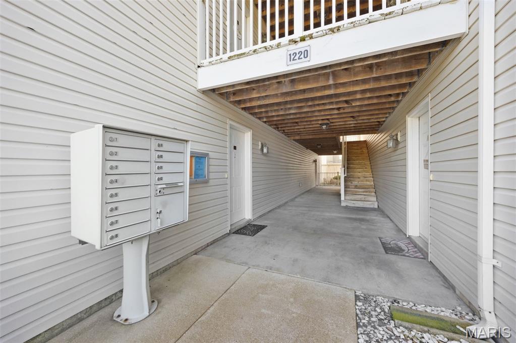 1220 River Chase Drive 100 Property Photo 4