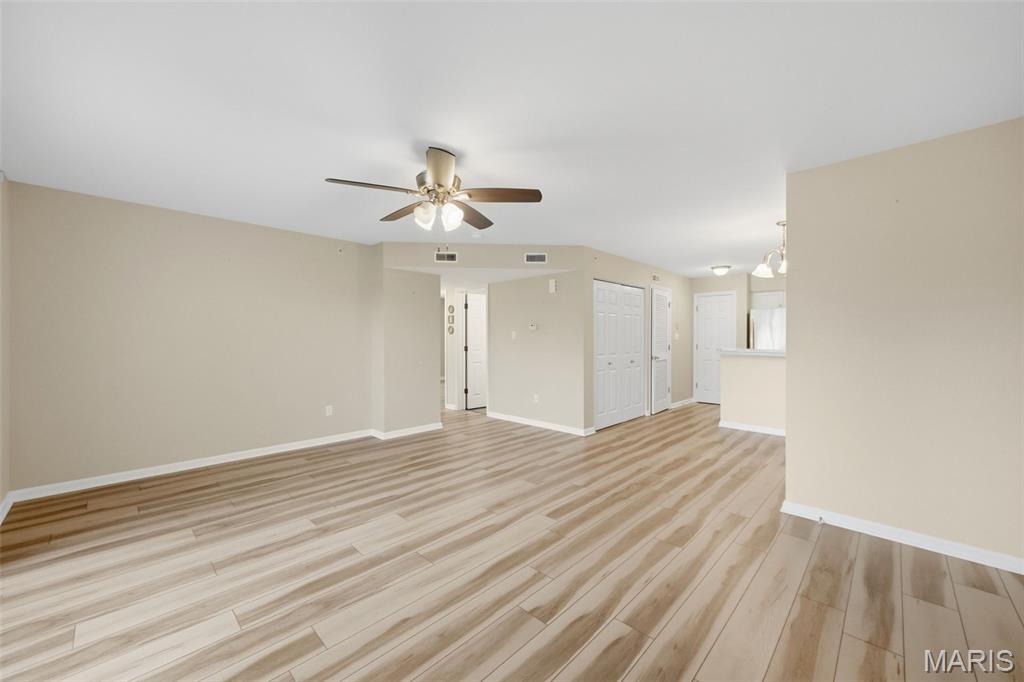 1220 River Chase Drive 100 Property Photo 6