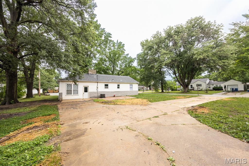 1912 N 17th Street Property Photo 20