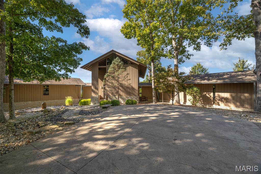 2297 Alpine Lake Drive Property Photo 1