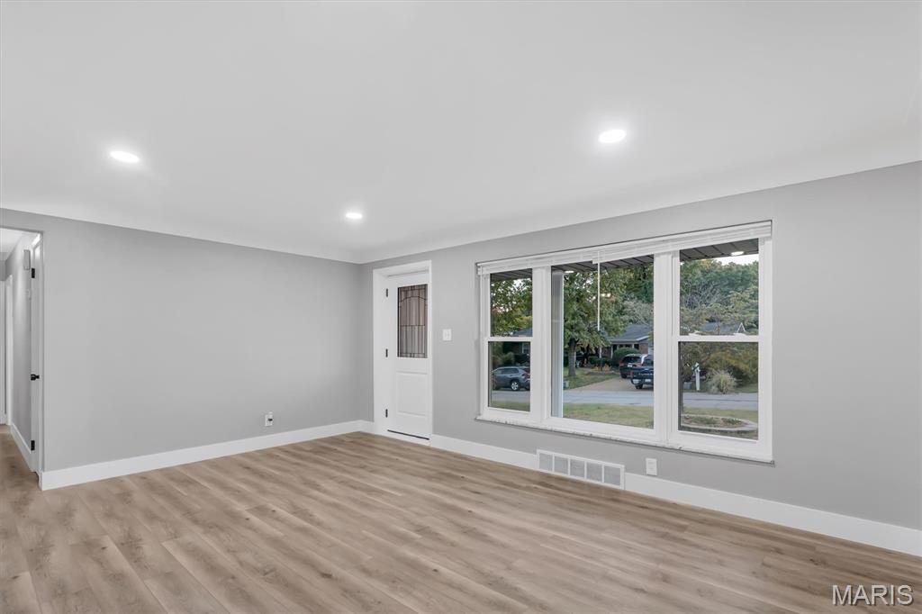 1125 Hawkstone Lane Property Photo 4