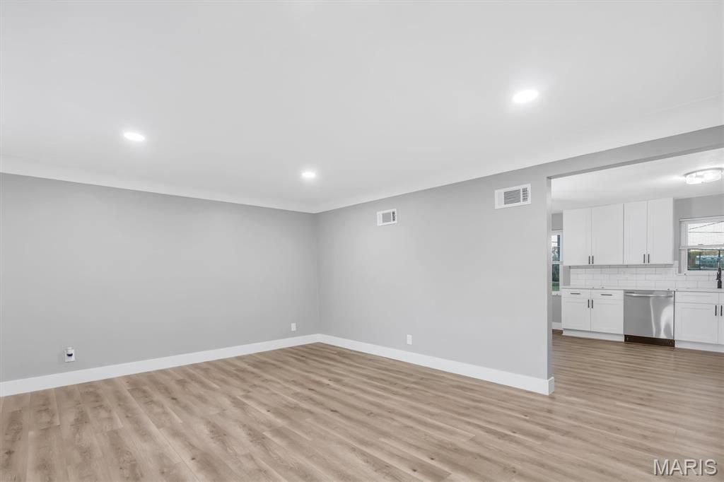 1125 Hawkstone Lane Property Photo 6