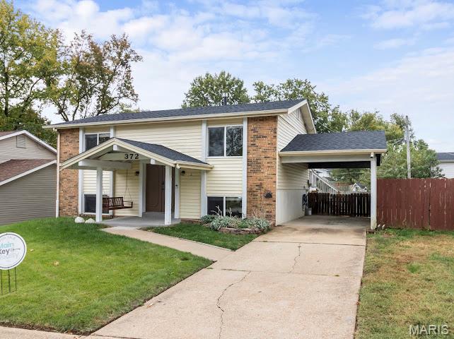 372 Messina Drive Property Photo 1