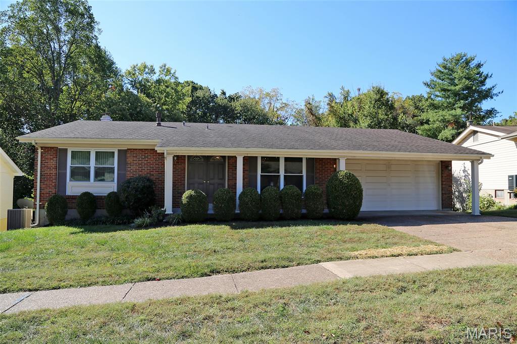 560 Running Creek Drive Property Photo 1