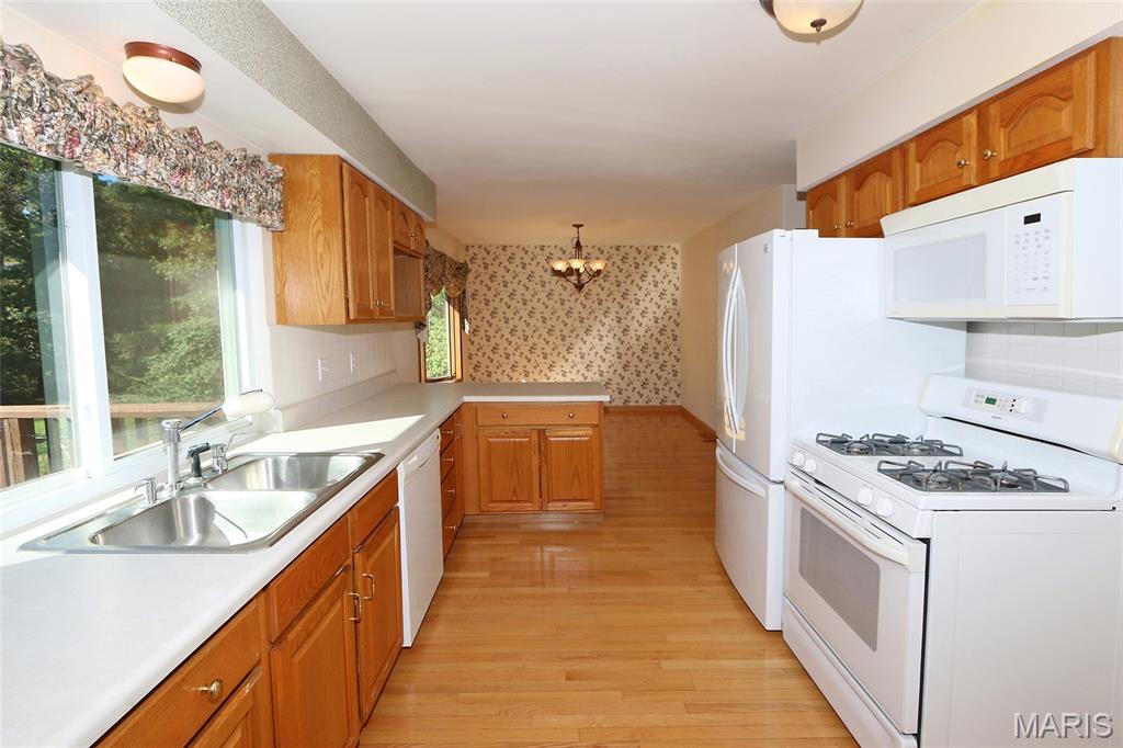 560 Running Creek Drive Property Photo 6