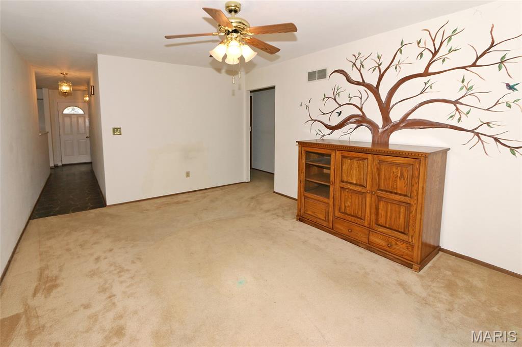 560 Running Creek Drive Property Photo 15