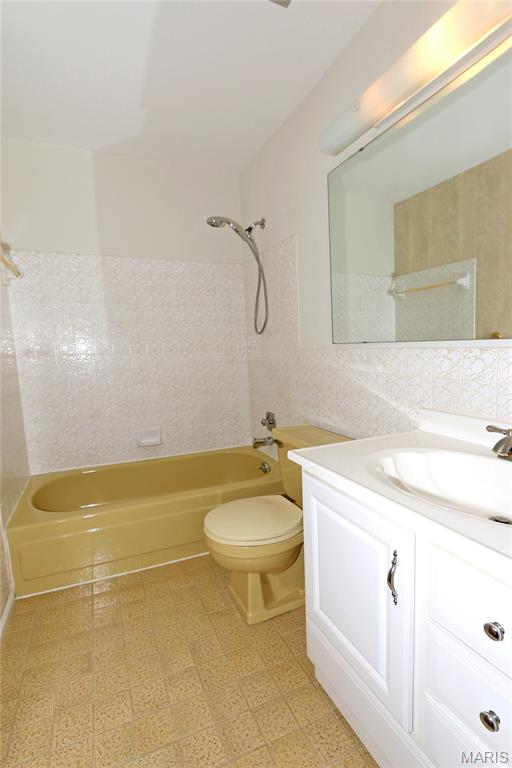 560 Running Creek Drive Property Photo 23