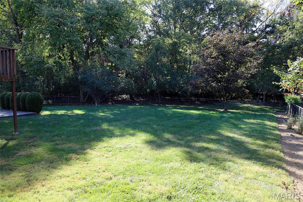 560 Running Creek Drive Property Photo 32