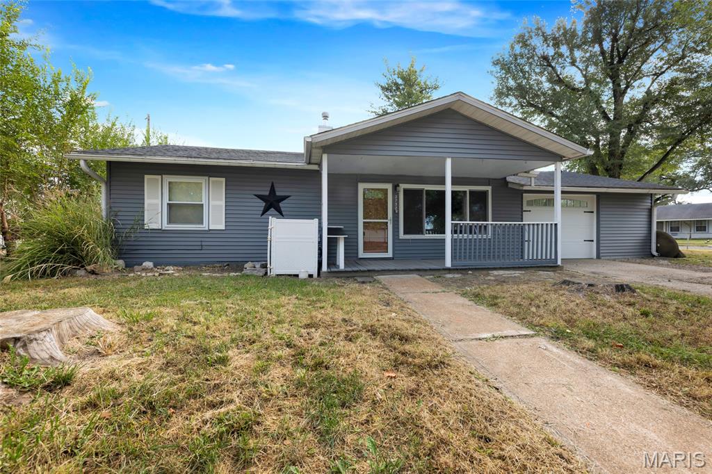 2732 Willow Avenue Property Photo 1