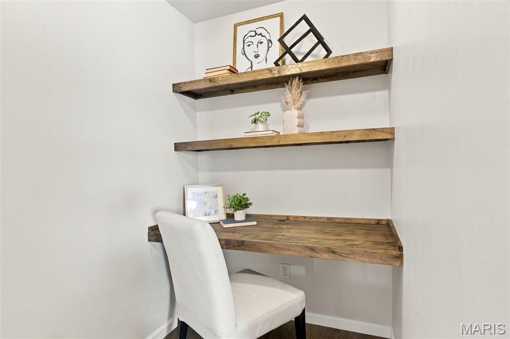 429 Spring Trace Property Photo 24