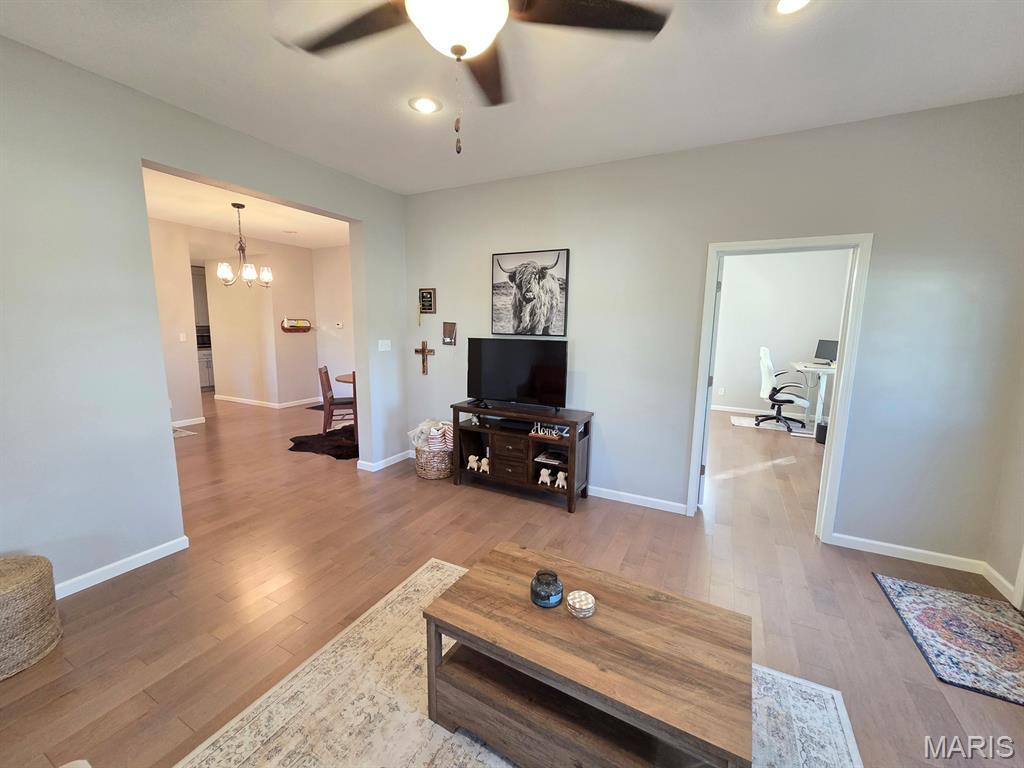 614 White Street Property Photo 14